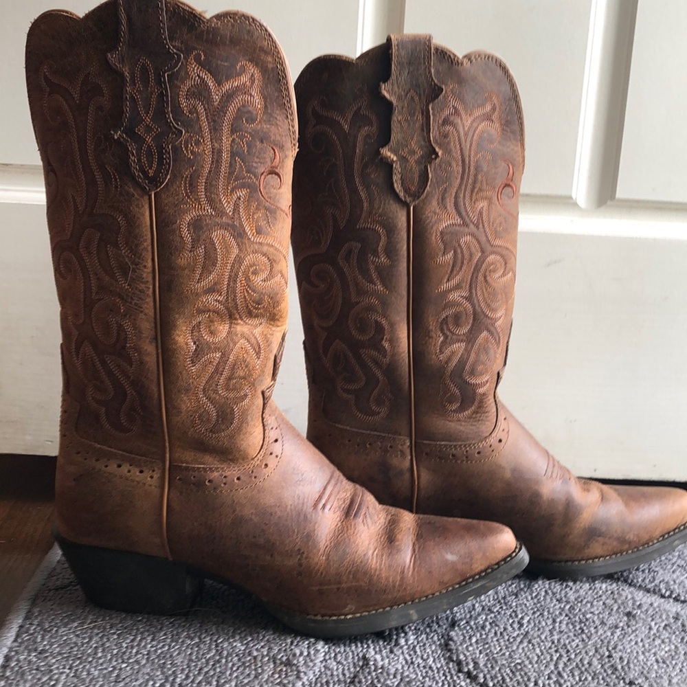 Justin western/cowboy boots